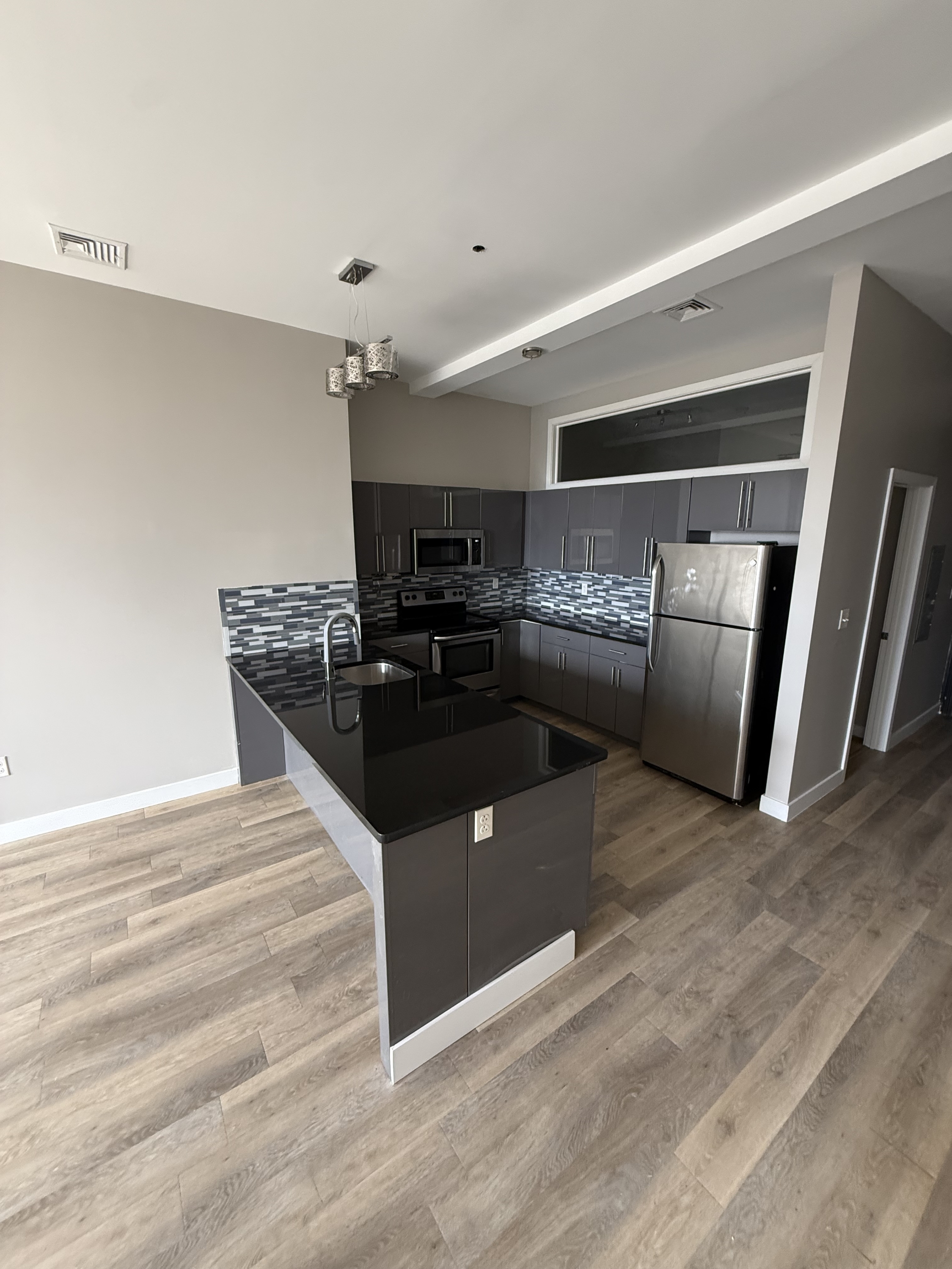 99 West Main Street - 306