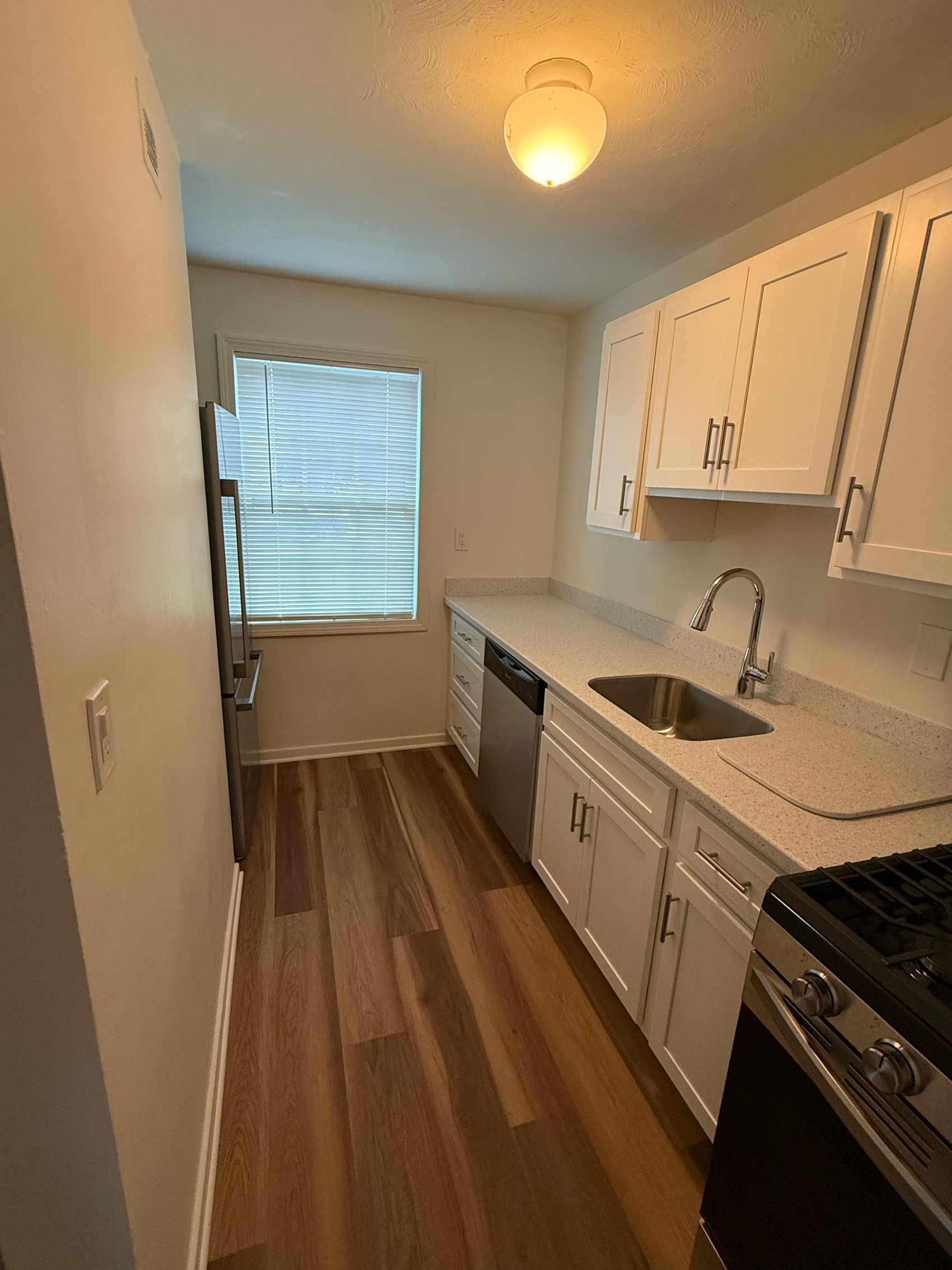 61 Elmhurst Circle